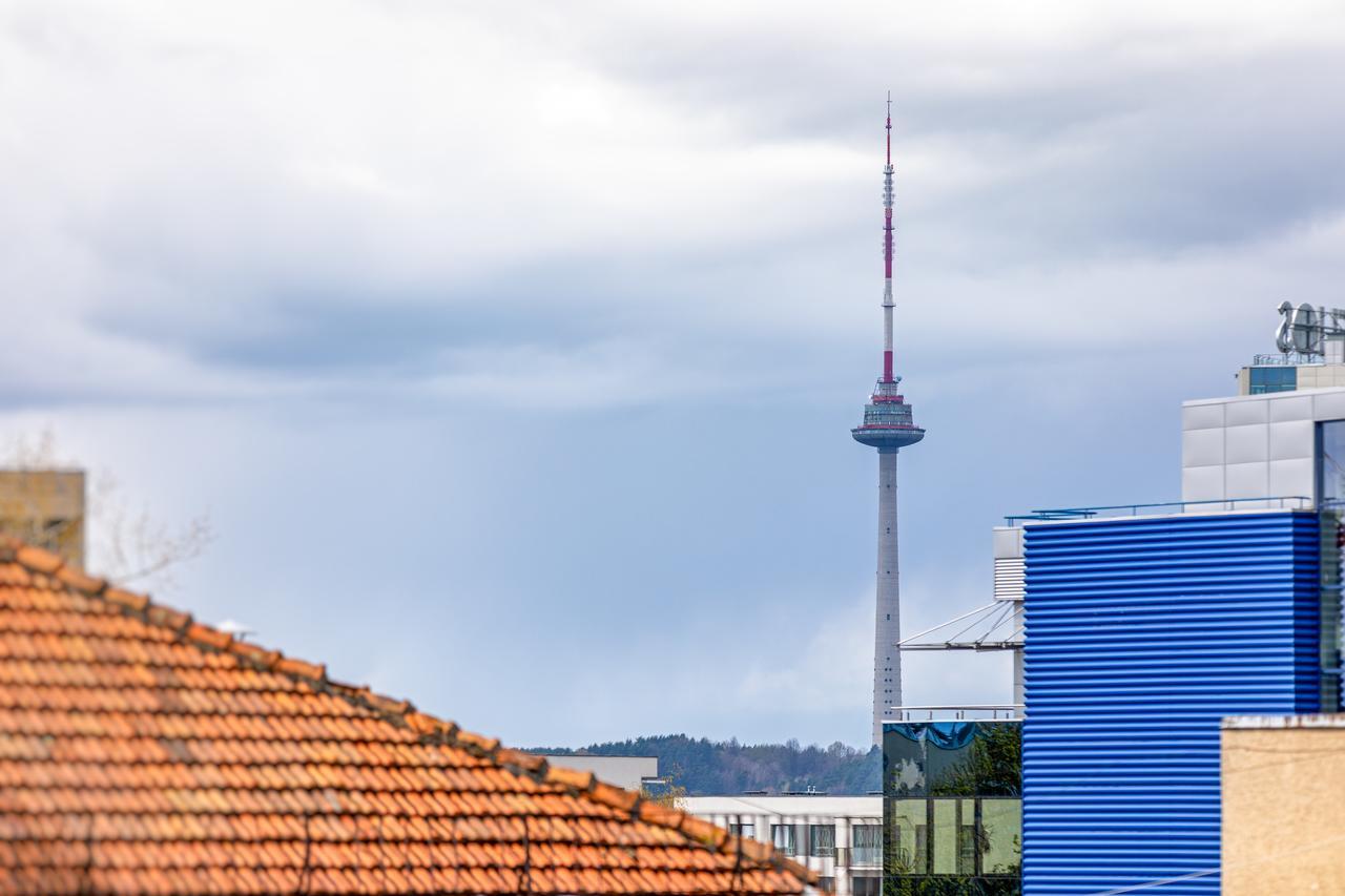 Hotel Simple Plus Вильнюс Экстерьер фото