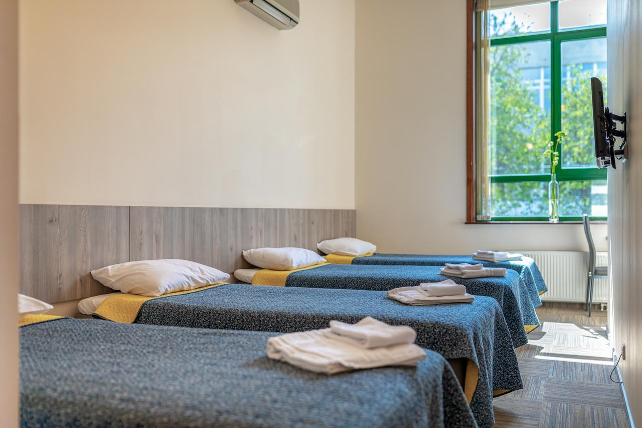 Hotel Simple Plus Вильнюс Экстерьер фото