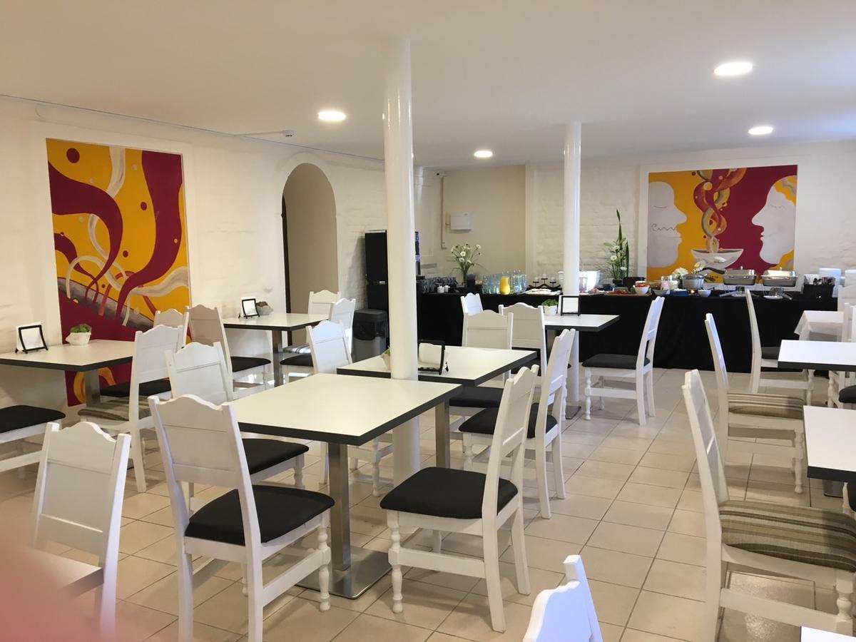 Hotel Simple Plus Вильнюс Экстерьер фото
